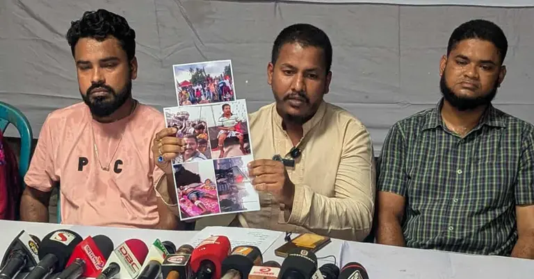 সংবাদ সম্মেলনে নাছির মোল্লা